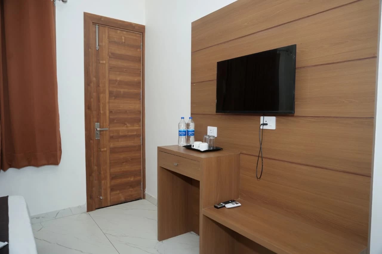 Gallery 2